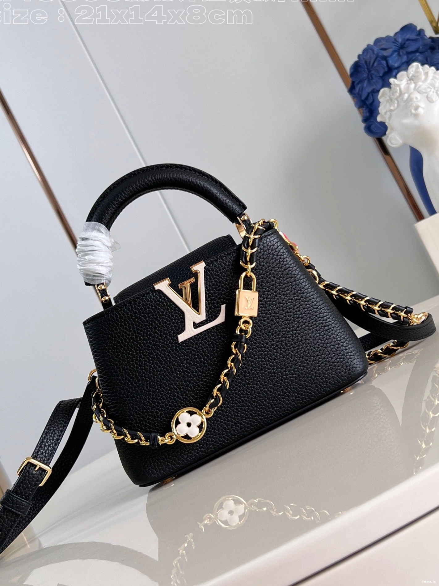 CAPUCINES LOUIS MINI-21*14*8CM VUITTON 0315